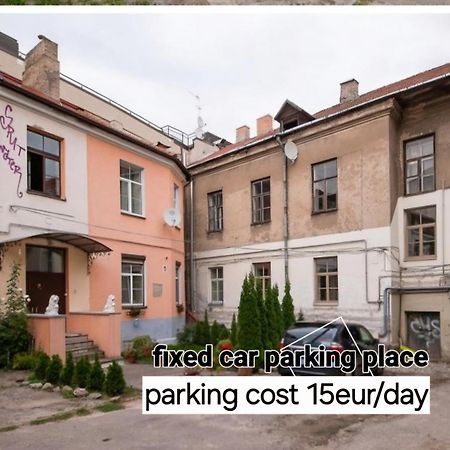 Happy Inn Toto Old Town, Self Check, Parking In The Yard, Vilnius Luaran gambar
